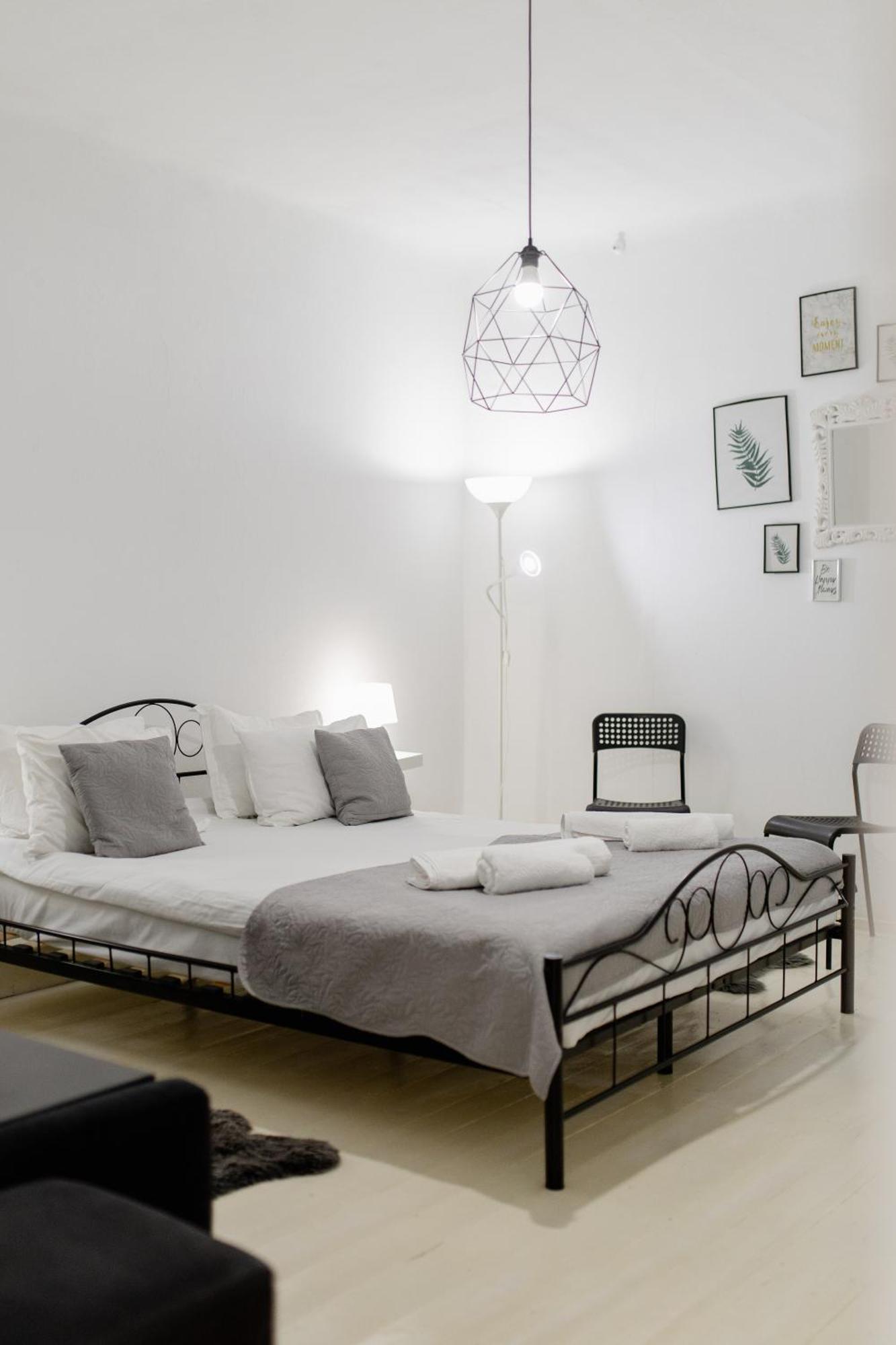 La Maison Blanche Hotel Алба Юлия Екстериор снимка